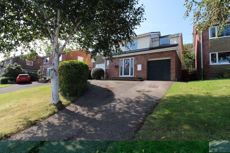 Elm Drive, Llanellen, Abergavenny 4 bed detached house £490,000