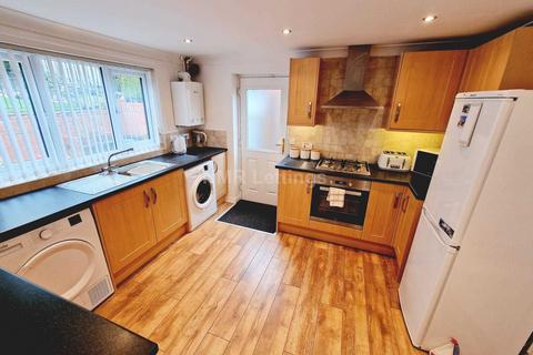 3 bedroom detached house to rent, St Lawrence Close, Pittington