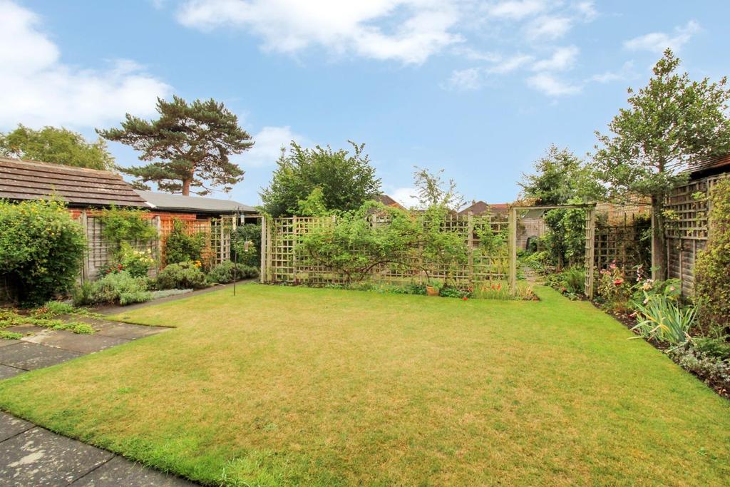 Whitcliffe Lane, Ripon 4 bed detached house £375,000