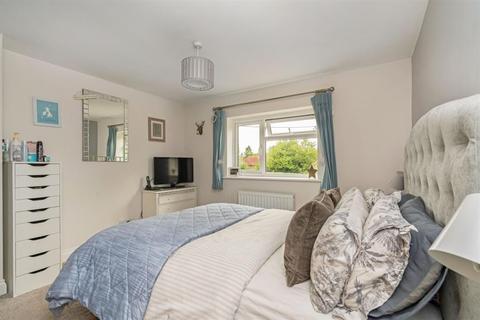 212 Botley Road, Chesham, HP5 1XY
