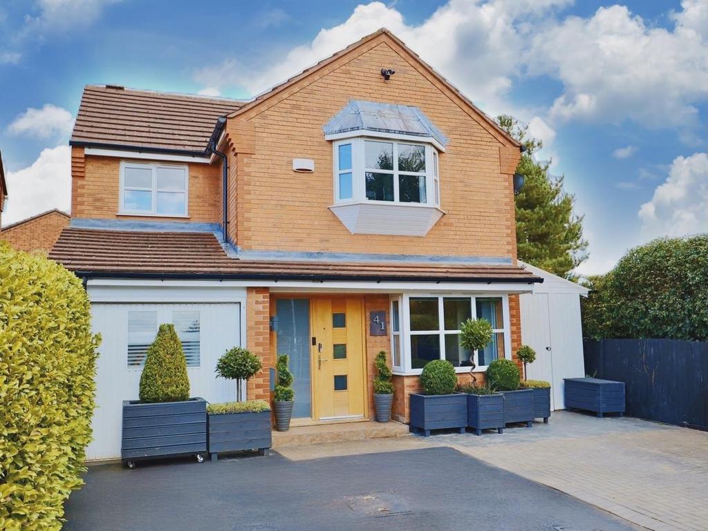 Florian Way, Hinckley 4 bed detached house for sale £395,000