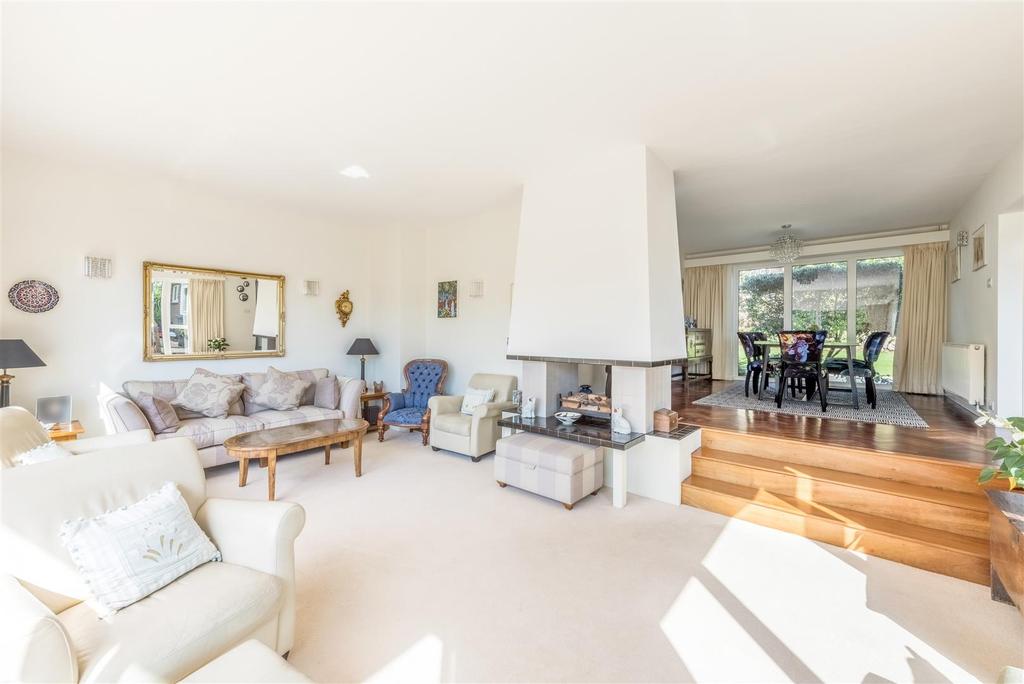 Hill Brow, Hove 5 bed detached house £1,750,000