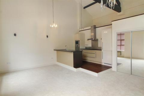 2 bedroom apartment for sale, The Park, Kirkburton, Huddersfield HD8 0NP