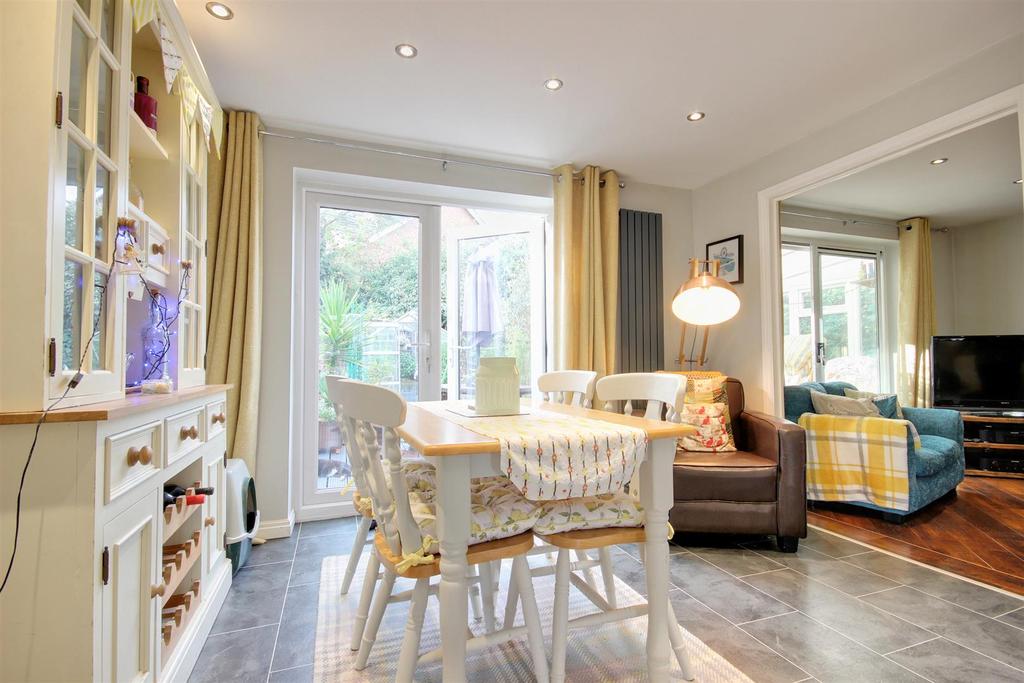 Ascott Close, Beverley 4 bed detached house for sale £355,000