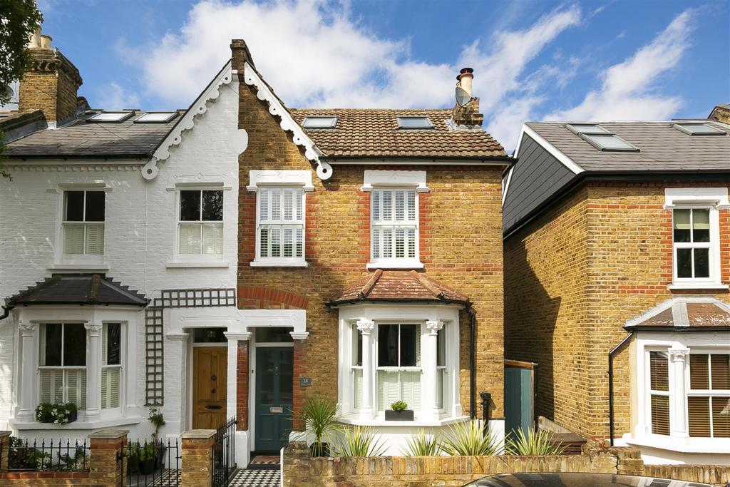 Windsor Road, Teddington 4 bed semidetached house £1,250,000