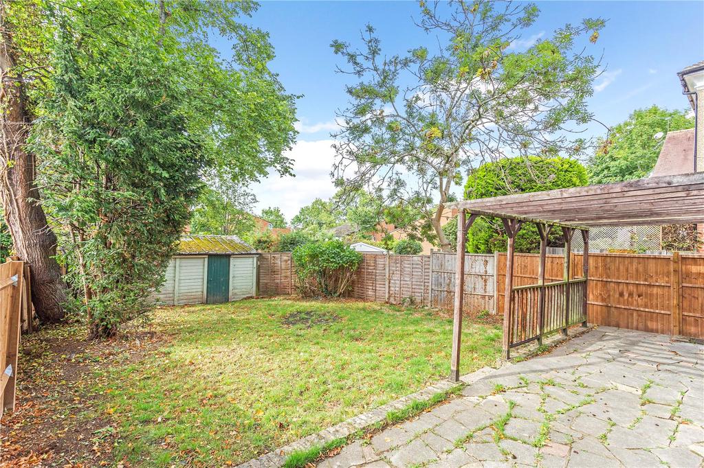 Green Lane, Northwood, Middlesex, HA6 3 bed detached house for sale £