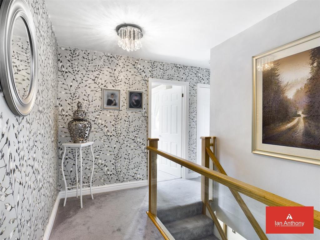 STAIRS & LANDING