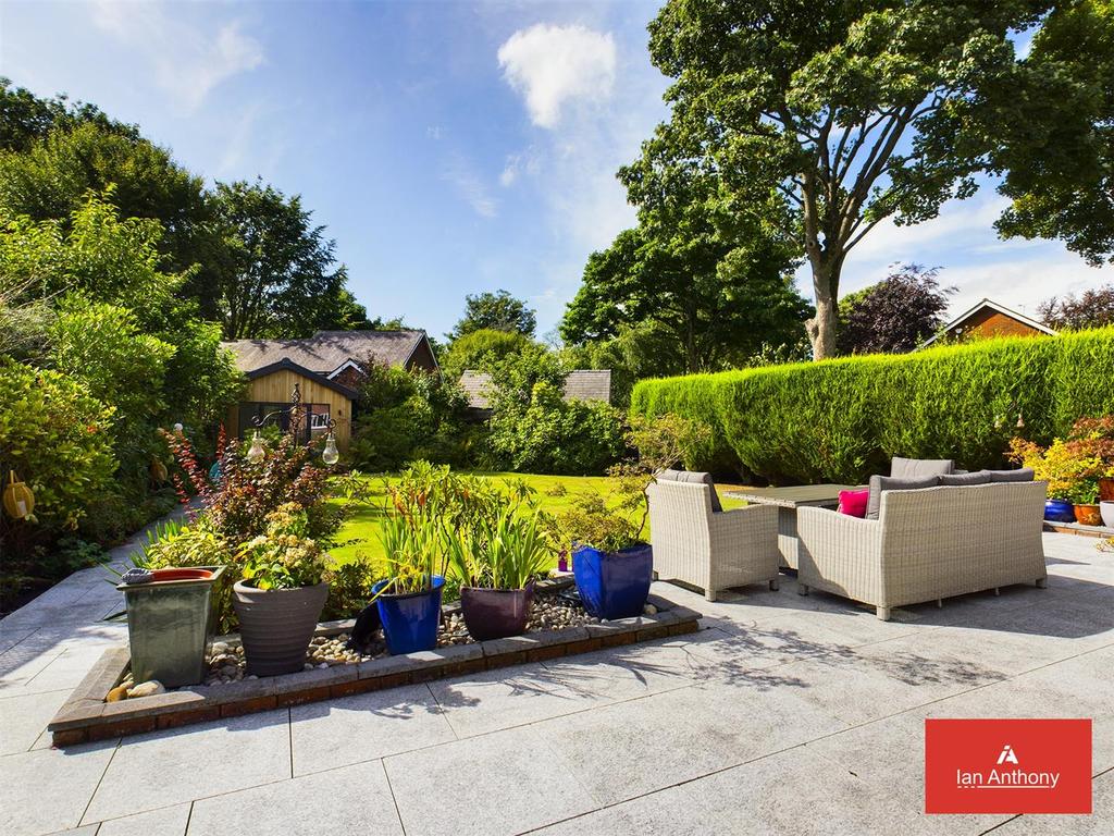 Rear garden