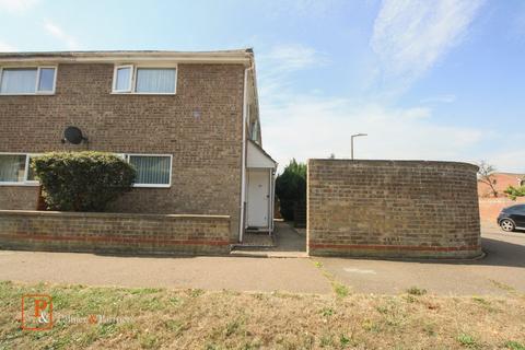 1 bedroom semi-detached house to rent, Hereward Close, Wivenhoe, Colchester, Essex, CO7