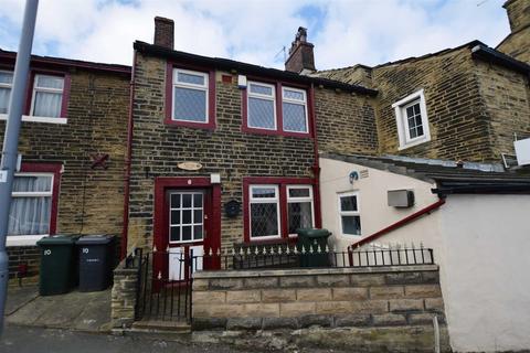 8 Thorp Garth, Bradford, BD10 9LD
