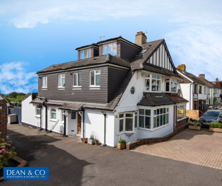 Nevill Avenue, Hove 5 bed semidetached house £900,000