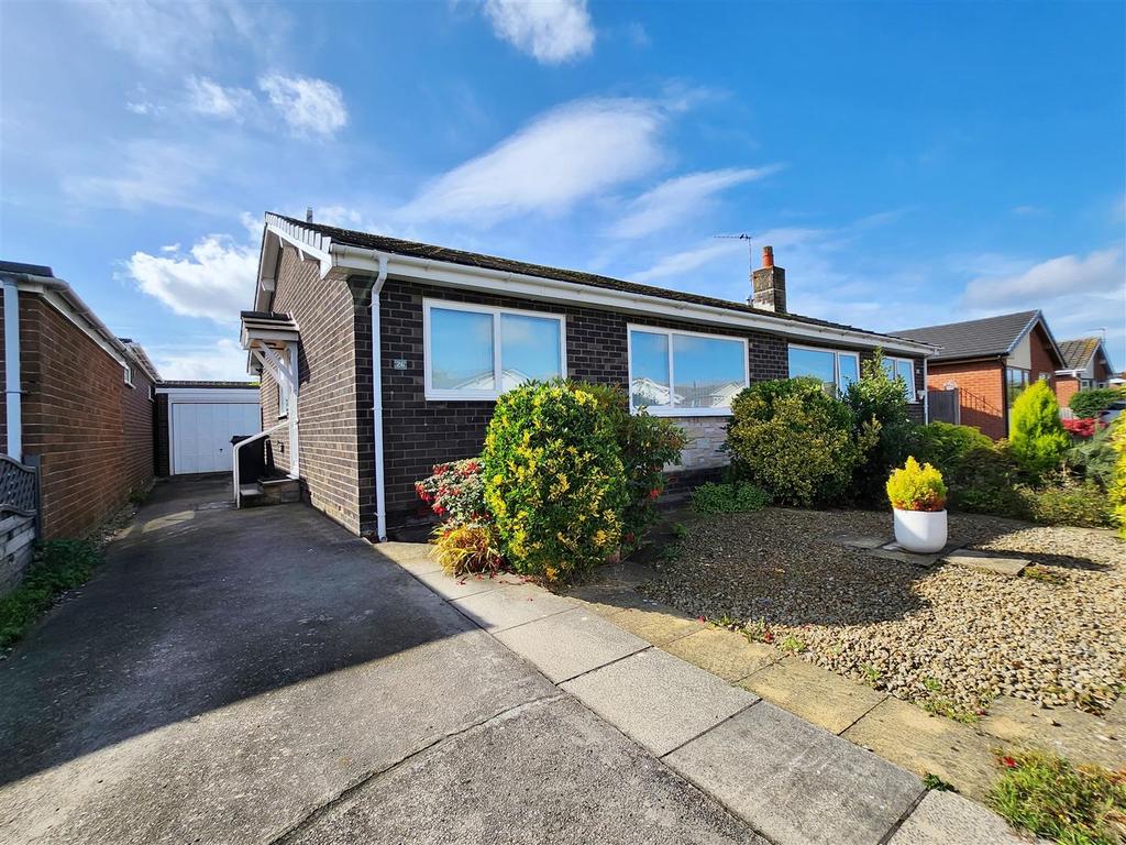 Long Acre Place, Lytham 2 bed semi-detached bungalow - £240,000