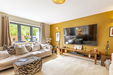 7 Cornwall Drive, Long Eaton, Nottingham, NG10 2GR