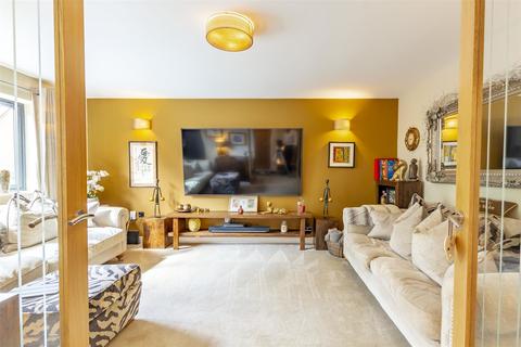 7 Cornwall Drive, Long Eaton, Nottingham, NG10 2GR