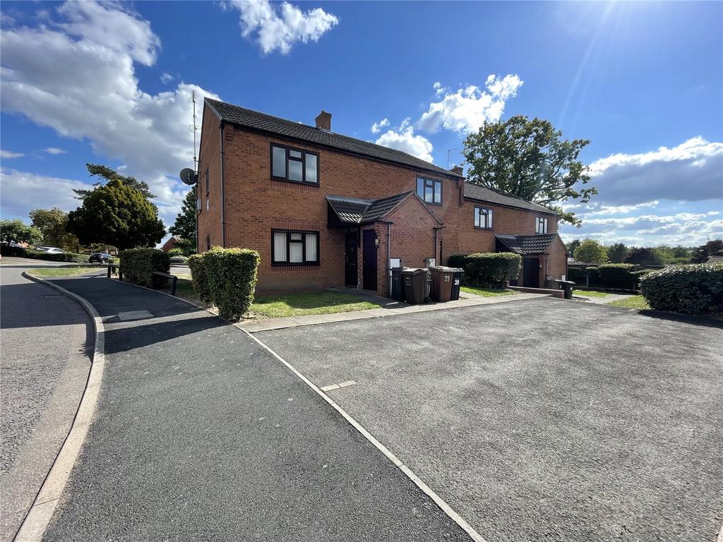 Ludworth Avenue, Marston Green... 1 bed apartment £675 pcm (£156 pw)