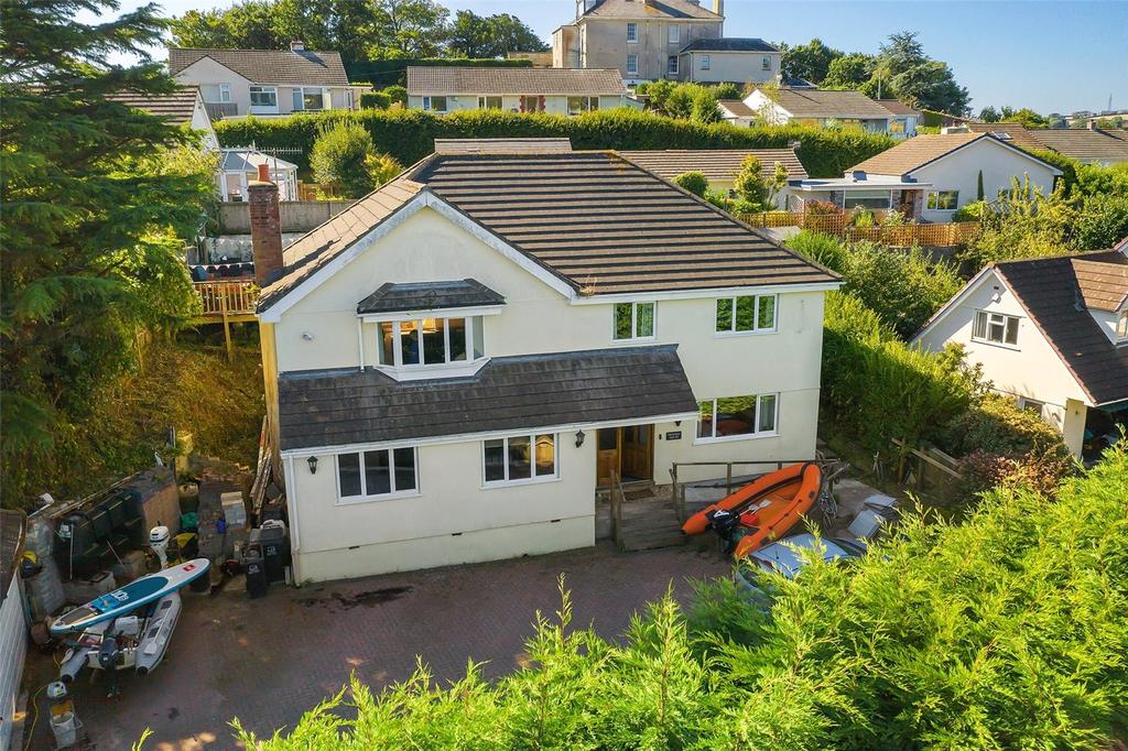 Stentiford Hill, Kingsbridge, Devon, TQ7 4 bed detached house £700,000