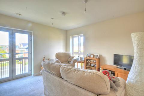 2 bedroom flat for sale - Brigg Court, 22 Chantry Gardens, Filey
