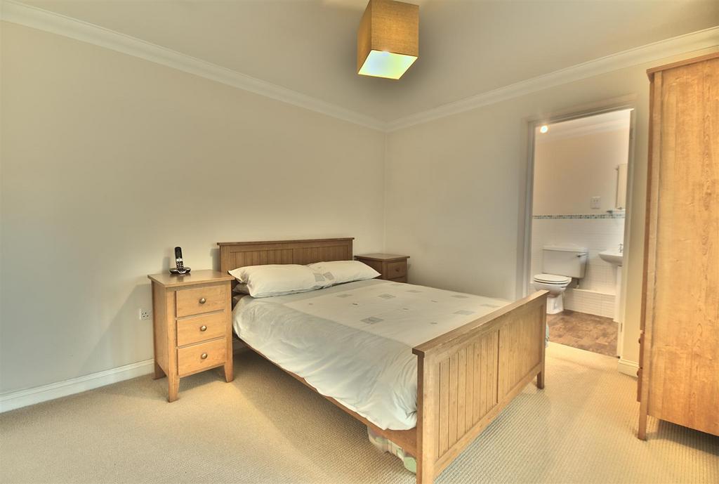 Updated 43 Harebridge 11.jpg