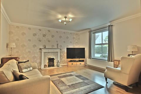 43 Hare Bridge Crescent, Ingatestone, CM4 9DR