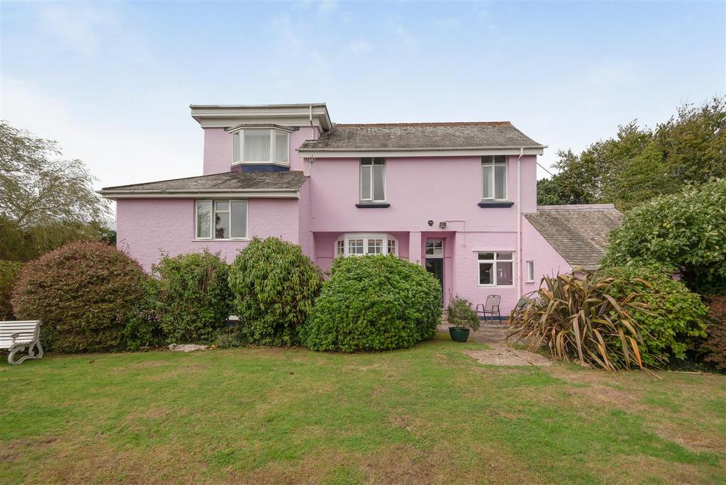 Fort Austin Avenue, Plymouth 8 bed detached house £850,000