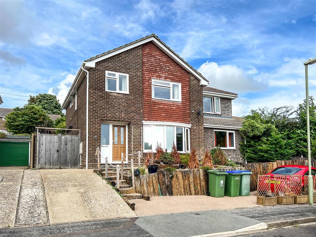 Kilmiston Drive, Portchester 6 bed detached house for sale £625,000