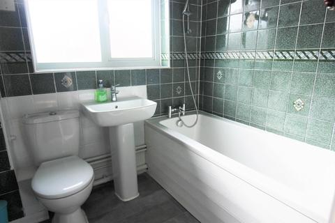 86 Halifield Drive, Belvedere, DA17 5RS