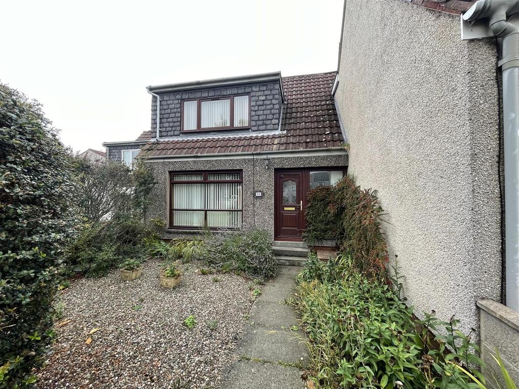 S44 Scooniehill Road, St Andrews, 2 bed terraced house £1,350 pcm (£