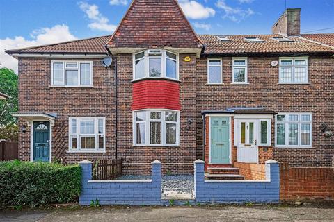 71 Manor Farm Drive, London, E4 6HJ