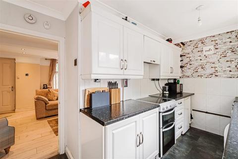 71 Manor Farm Drive, London, E4 6HJ