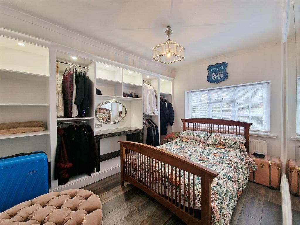 Bedroom 3.jpg