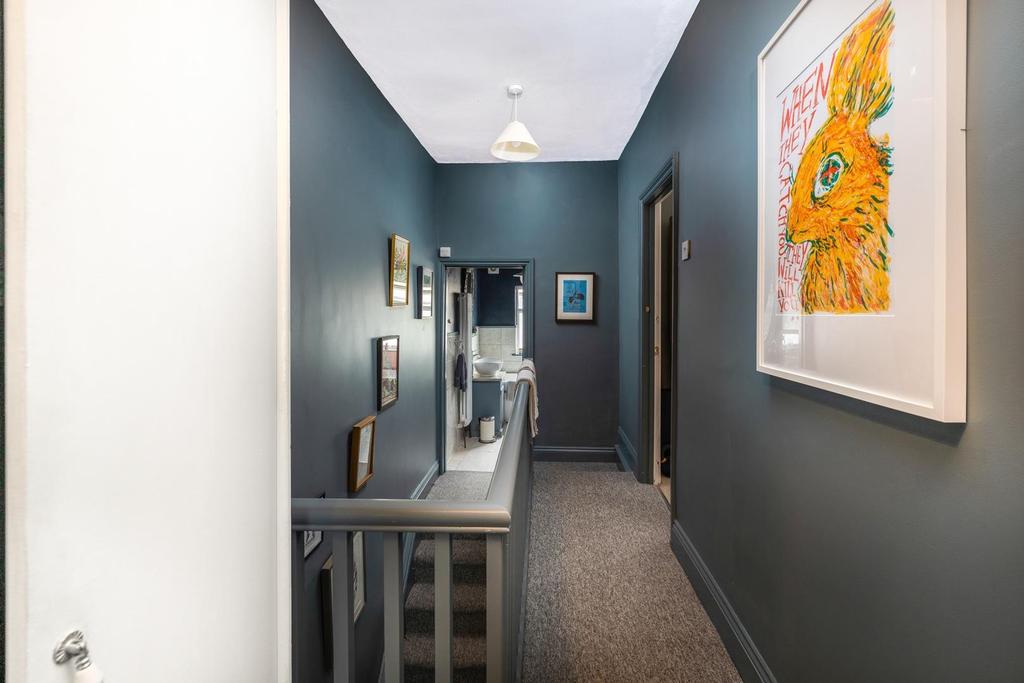 13 Cossham Road 5.jpg