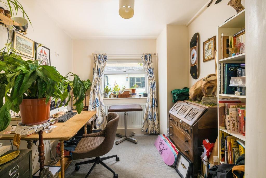 13 Cossham Road 28.jpg