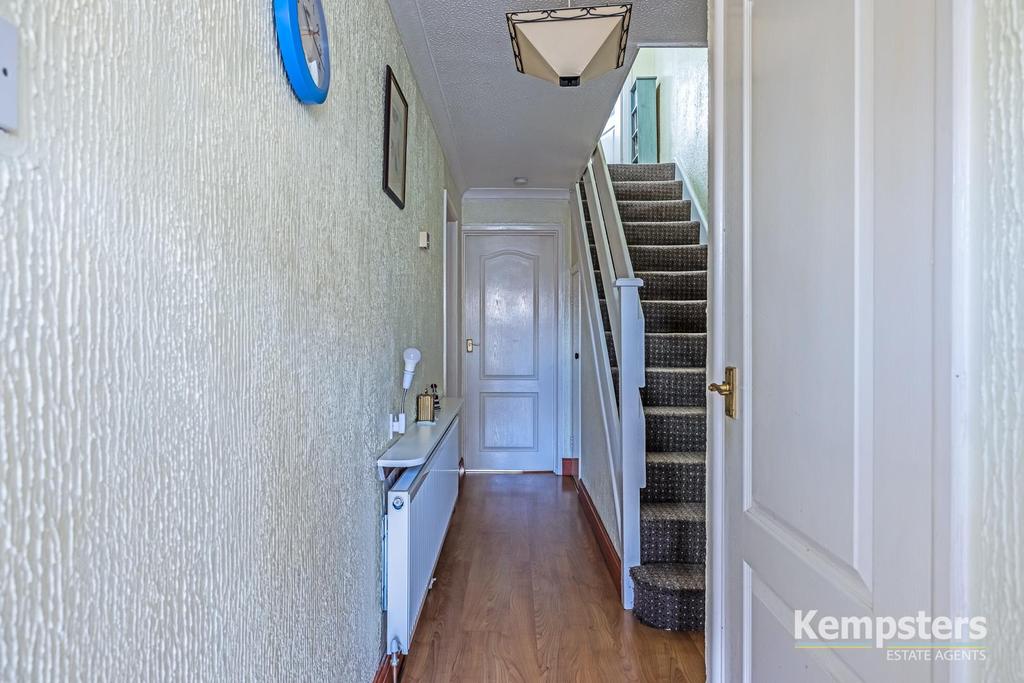 Hallway.jpg
