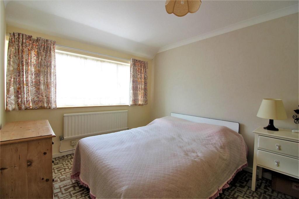 Bedroom...jpg