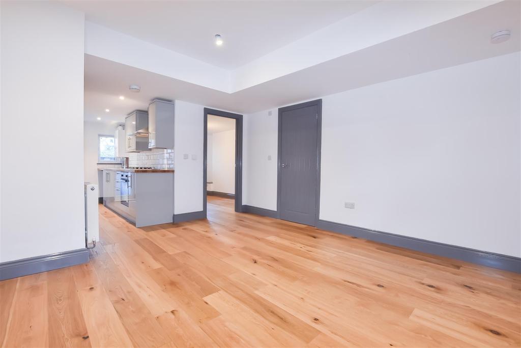 Castle Hill Road, Hastings 1 bed flat for sale £150,000