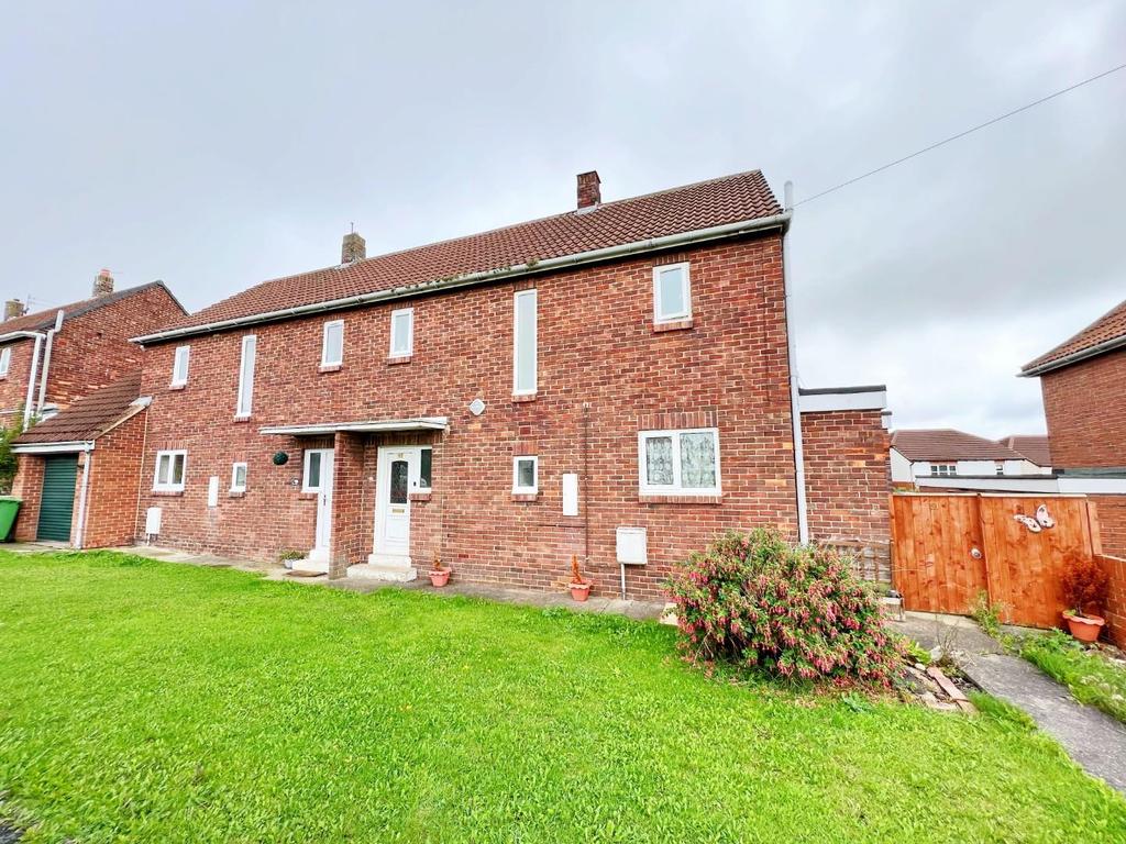 Oakdene Road, Fishburn, StocktonOnTees 3 bed semidetached house £