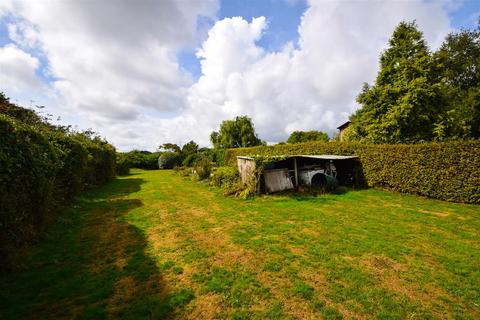 3 bedroom semi-detached house for sale - Netherfield Hill, Battle