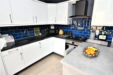 5a Camper Road, Southend-on-sea, SS1 2YR