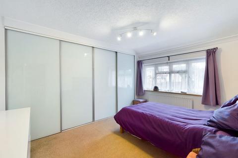 40 Upper Selsdon Road, South Croydon, CR2 8DE