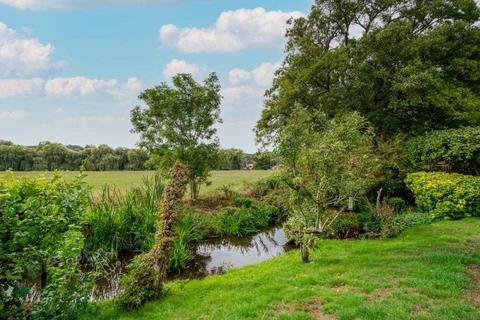 21b Lower Road, Denham, Uxbridge, UB9 5EB