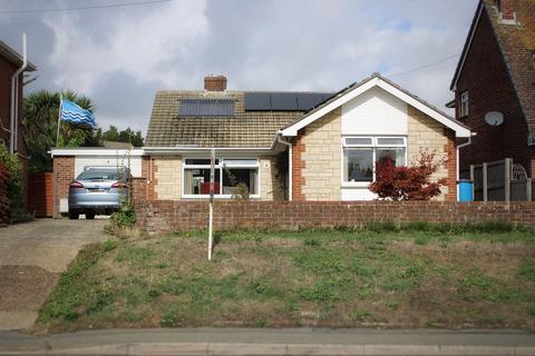 3 bedroom bungalow for sale - Green Lane, Sandown, Isle Of Wight. PO36 9NL