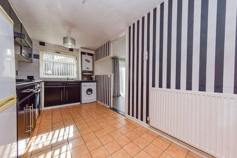 153 Cottingley Drive, Leeds, LS11 0JT