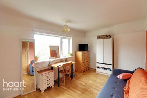 27 Skipton Circus, Nottingham, NG3 7DR