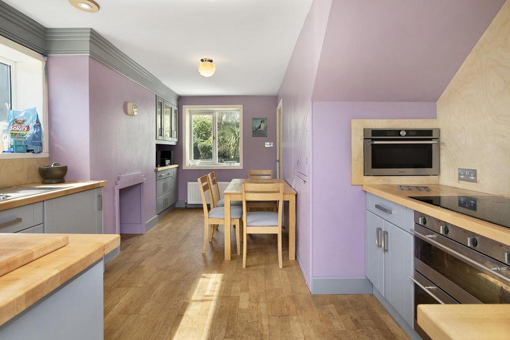 Penfield Gardens, Dawlish, EX7 3 bed semidetached house £289,950