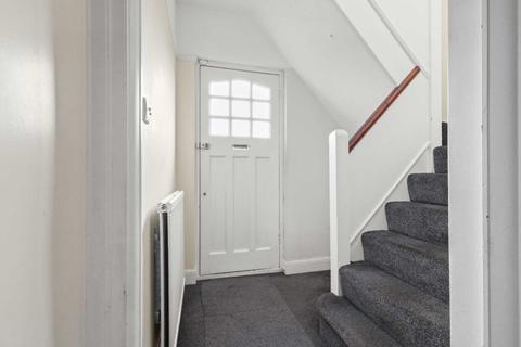 3 bedroom semi-detached house for sale - Longland Road, Eastbourne