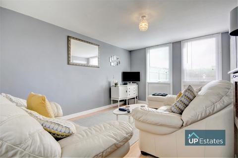 20 Agincourt Road, Cheylesmore, Coventry, CV3 5PT