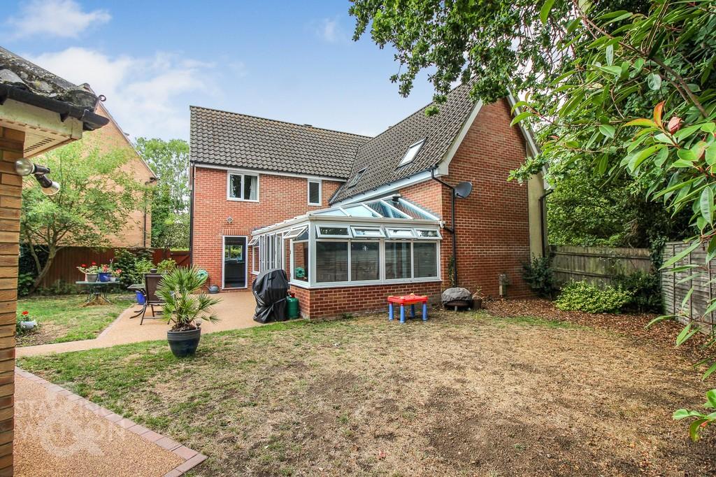 Briar Road, Hethersett, Norwich 4 bed detached house for sale £450,000