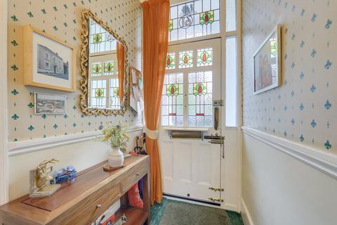 61 Wellmeadow Road, Catford, London, SE13 6TA