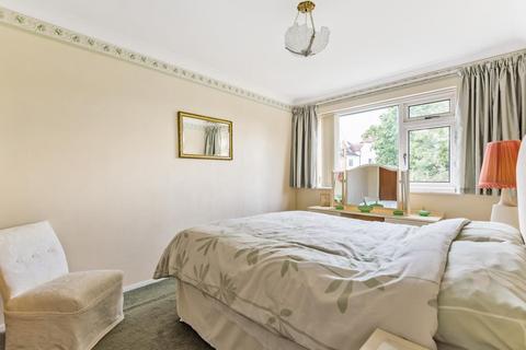14 Quernmore Close, Bromley, BR1 4EL