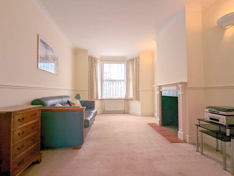 Staines Road West, SunburyOnThames 2 bed terraced house for sale £375,000